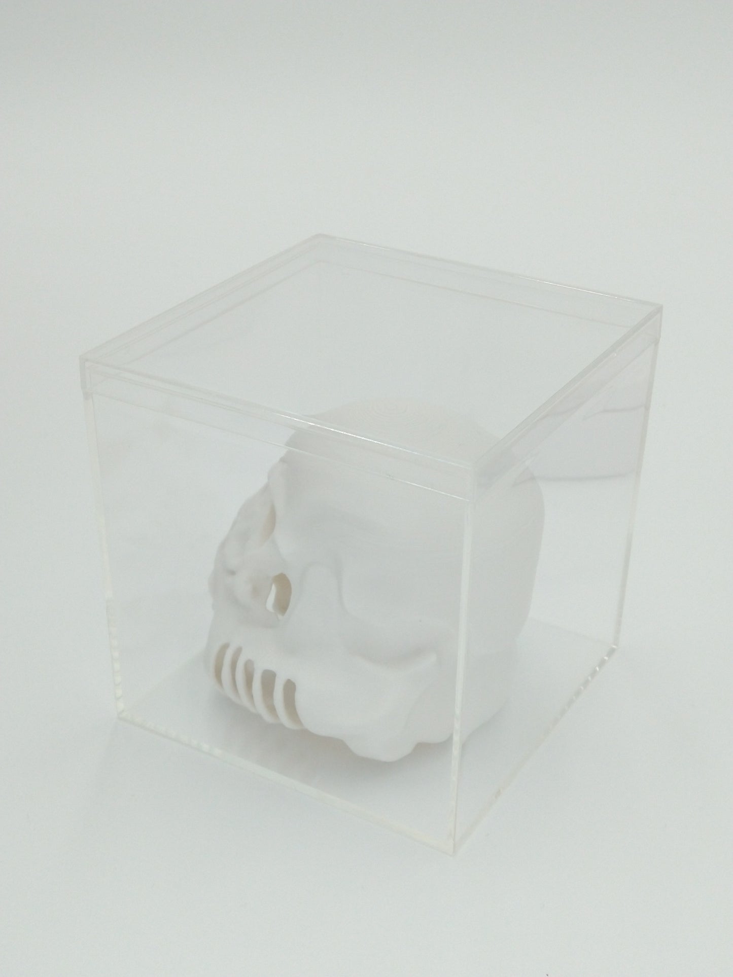 SKULLTROOPER Helmet Skull Miniature Collectible 3" W/Display case 3d printed